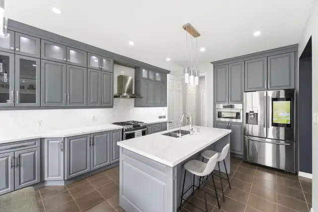 4 1 detached house in Milton. Tons of Upgrades - Photo 18