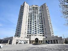 One bedroom   den newly renovated condo for rent in Mississauga