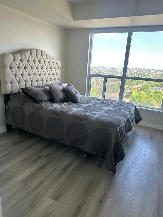One bedroom   den newly renovated condo for rent in Mississauga - Photo 8