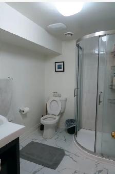 2 1 Bedroom Basement Unit For Rent - Photo 6