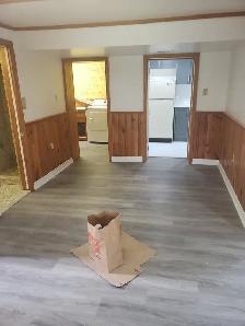 Room for rent near humber collage - Photo 3