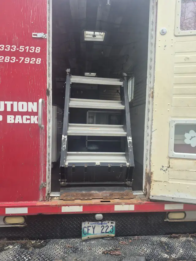 Mobile Vendor Store - Photo 4