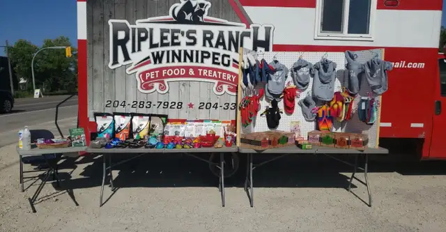Mobile Vendor Store - Photo 9