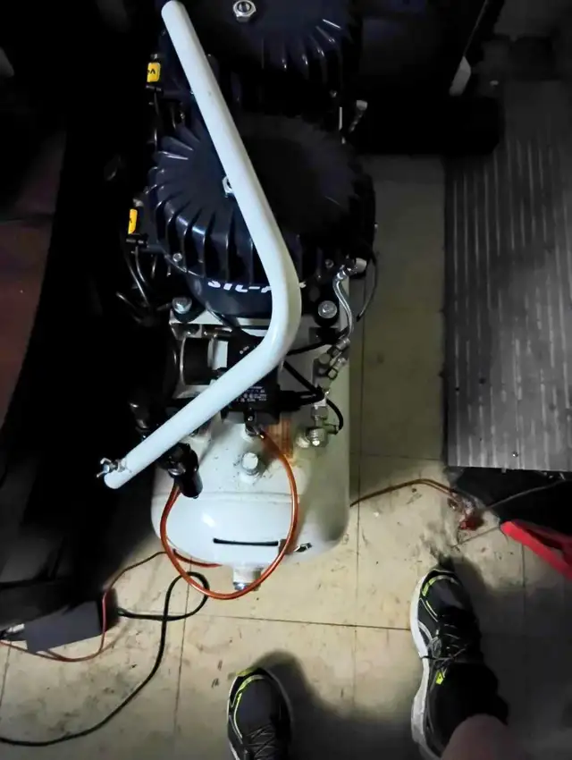 Silentair Condar Air compressor - Photo 2