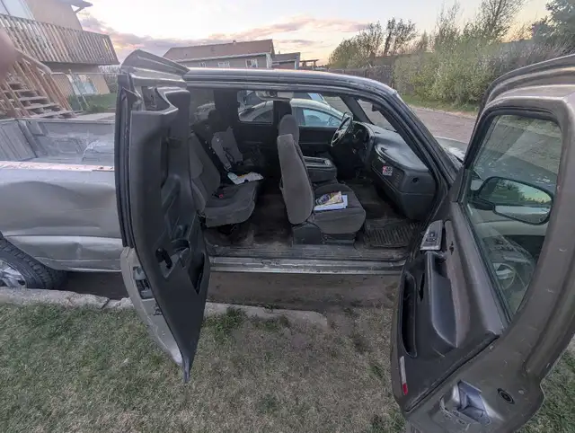 2003 GMC SIERRA - Photo 6