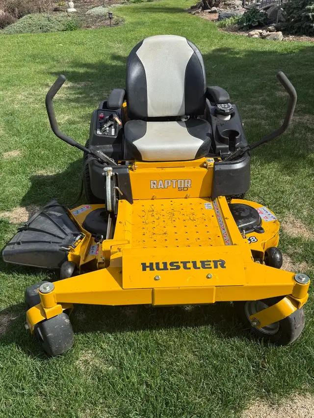 HUSTLER lawnmower - Photo 3