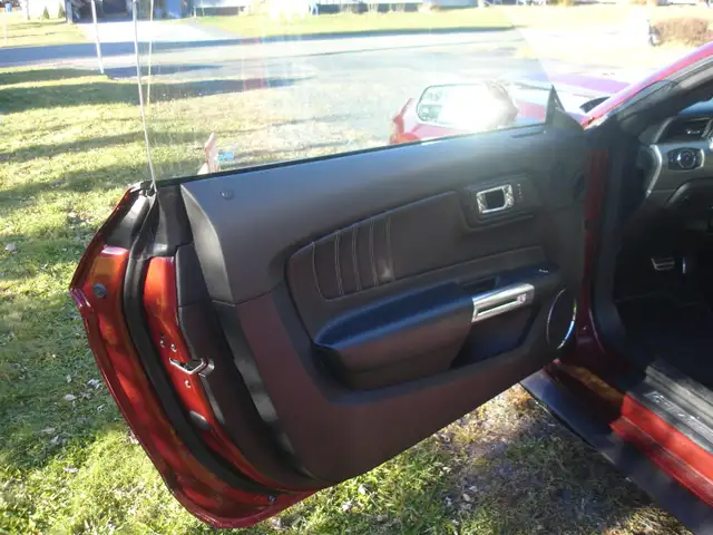 cars & vehicles - Photo 7