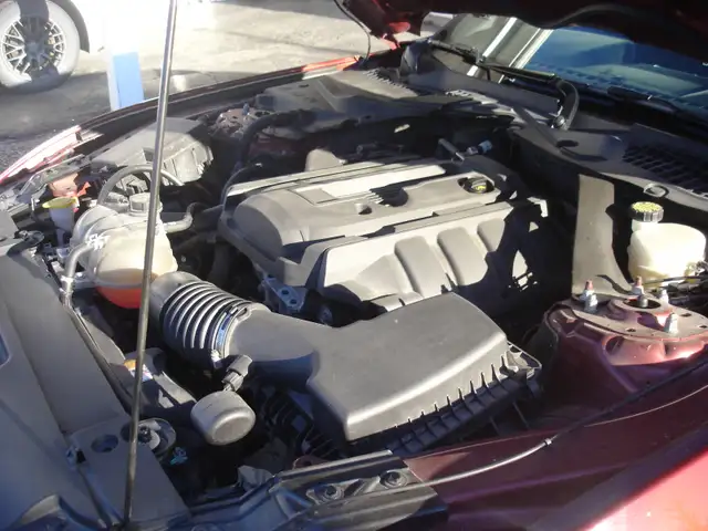 cars & vehicles - Photo 10