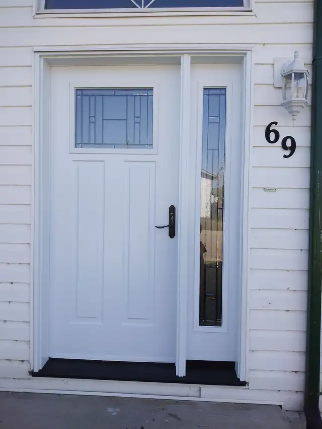 Glass and frame repair for windows and doors - Photo 2