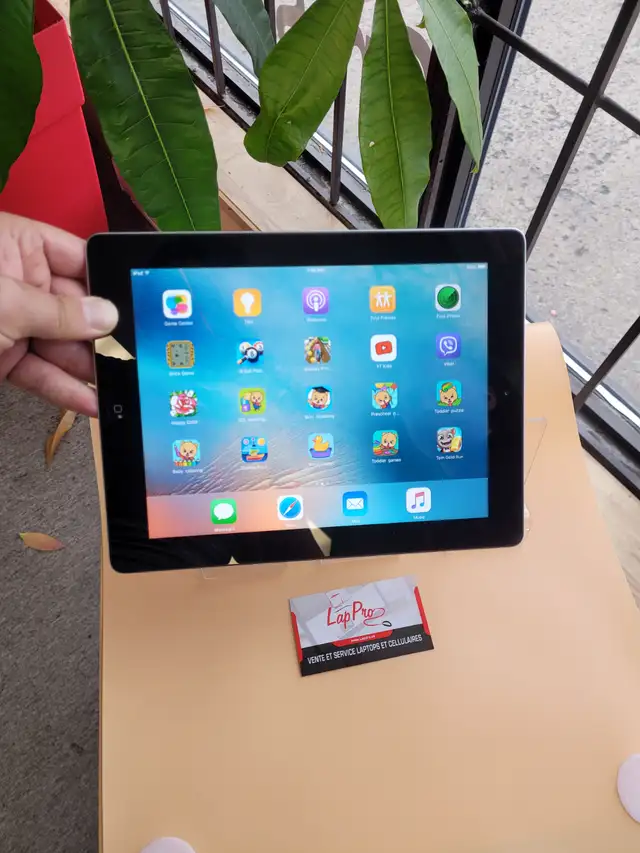 Apple iPad Air - Photo 3