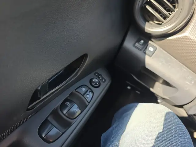 2019 Nissan Kicks ACTIVE B.Cam 1 Year Warranty - Photo 21