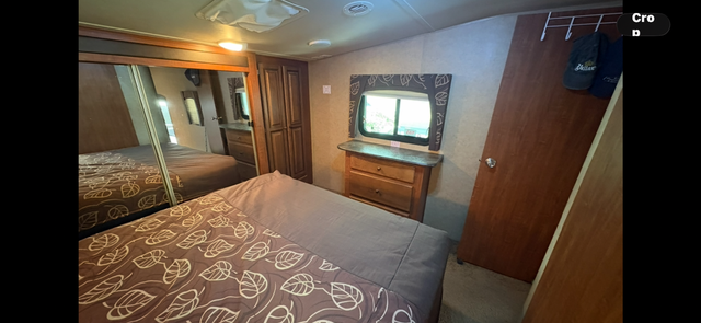 5 th wheel travel trailer. - Photo 5
