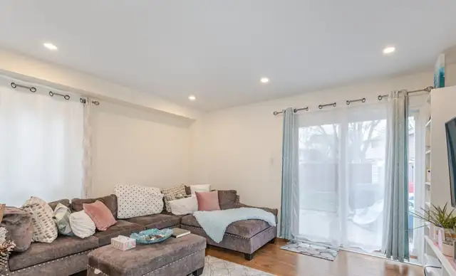 3 Bedroom House For Lease Nr Queeen St E & Dixie rd