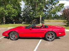 CORVETTE CONVERTIBLE