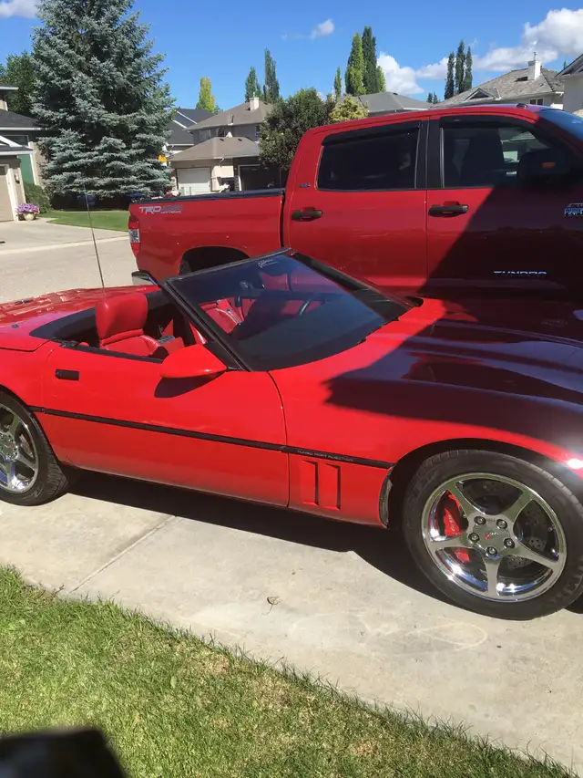 CORVETTE CONVERTIBLE - Photo 6