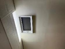 ROOM FOR RENT $ 800 CALL ME 647-857-8999 - Photo 2