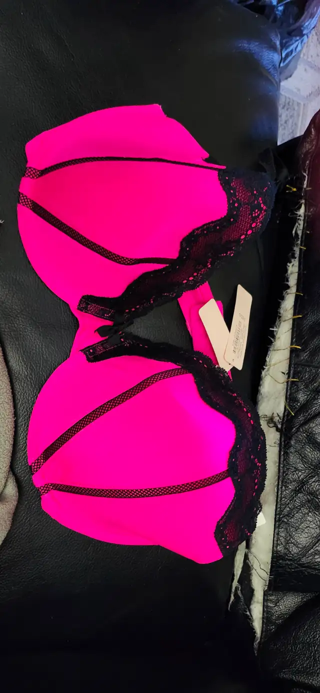 Assorted La Senza 38DD bras