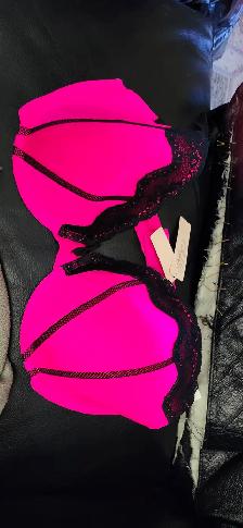 Assorted La Senza 38DD bras