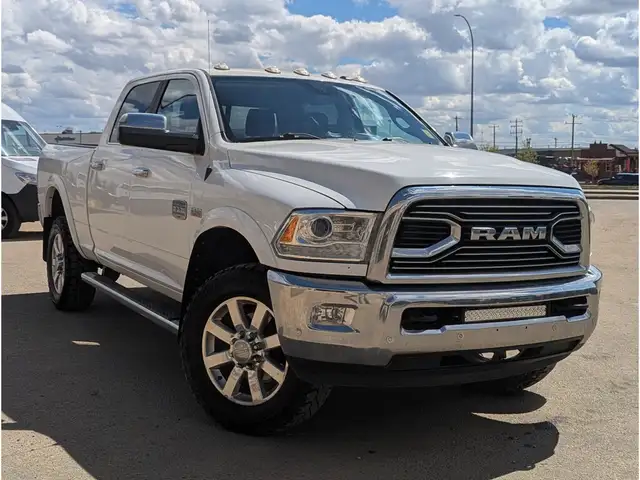 2017 Ram 3500 Longhorn 5.7L/Touch Nav/Sunroof/Camera - Photo 7