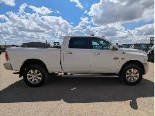 2017 Ram 3500 Longhorn 5.7L/Touch Nav/Sunroof/Camera - Photo 8