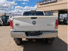 2017 Ram 3500 Longhorn 5.7L/Touch Nav/Sunroof/Camera - Photo 9