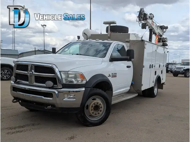 2017 Ram 5500 Service Body/Touch Media/DVD/Camera