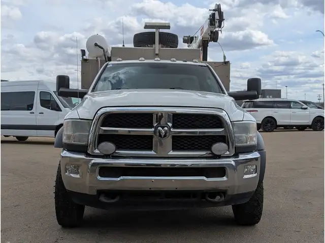 2017 Ram 5500 Service Body/Touch Media/DVD/Camera - Photo 5