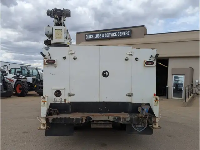 2017 Ram 5500 Service Body/Touch Media/DVD/Camera - Photo 9
