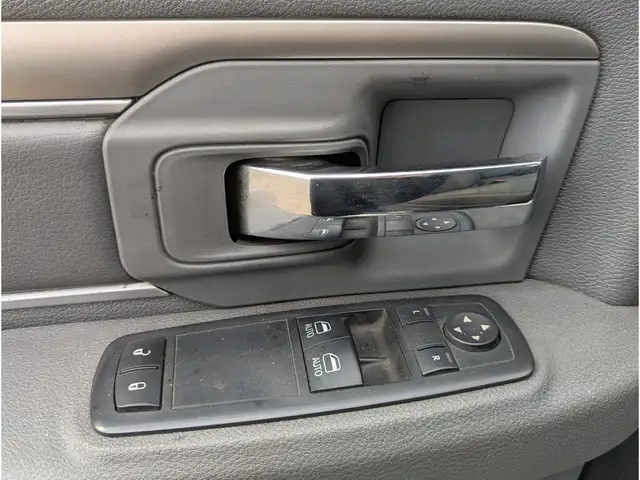 2017 Ram 5500 Service Body/Touch Media/DVD/Camera - Photo 13