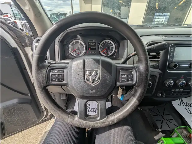 2017 Ram 5500 Service Body/Touch Media/DVD/Camera - Photo 14