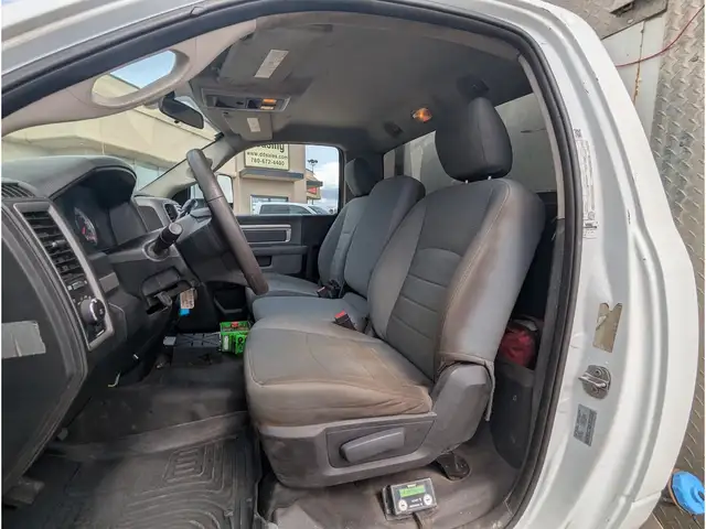 2017 Ram 5500 Service Body/Touch Media/DVD/Camera - Photo 15