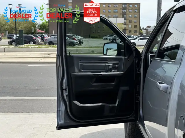2021 Ram 1500 Classic RIMS | 5.7 V8 | REAR CAMERA | NO ACCIDENTS - Photo 14