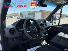 2020 Mercedes-Benz Sprinter 3500 | DUALLY | ONE OWNER | FINANCE - Photo 12