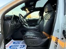 2022 HYUNDAI PALISADE Ultimate Calligraphy 7 PASSENGERS - Photo 26