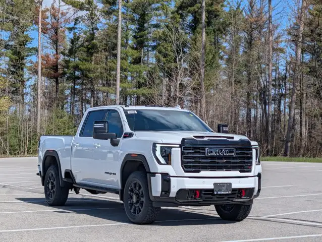 2026 GMC Sierra 2500HD AT4- Max Trailering Pkg - Power Sunroof - Photo 4