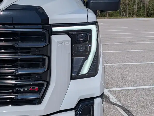 2026 GMC Sierra 2500HD AT4- Max Trailering Pkg - Power Sunroof - Photo 9