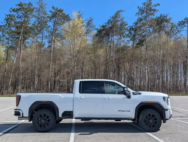 2026 GMC Sierra 2500HD AT4- Max Trailering Pkg - Power Sunroof - Photo 13