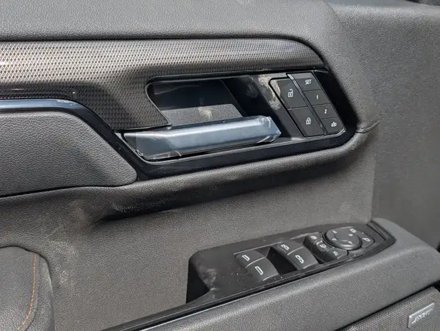 2026 GMC Sierra 2500HD AT4- Max Trailering Pkg - Power Sunroof - Photo 21