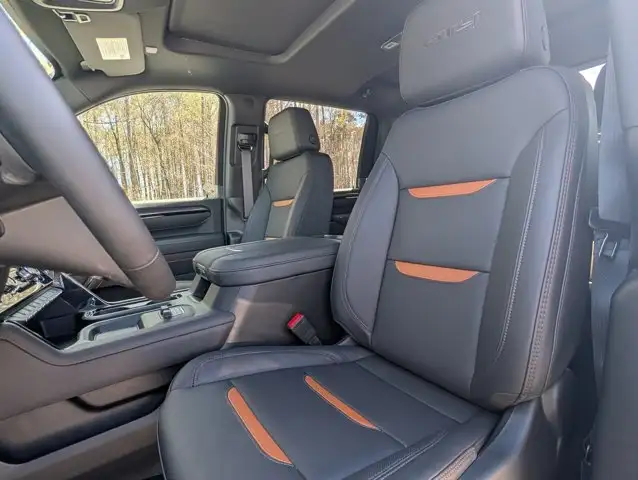 2026 GMC Sierra 2500HD AT4- Max Trailering Pkg - Power Sunroof - Photo 25