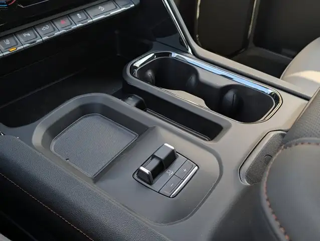 2026 GMC Sierra 2500HD AT4- Max Trailering Pkg - Power Sunroof - Photo 41