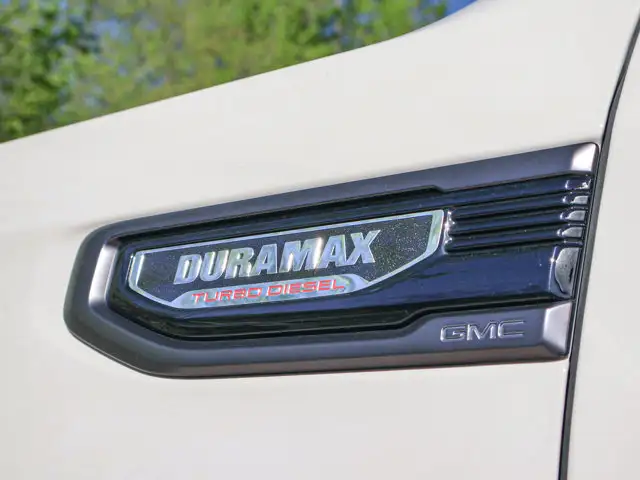 2026 GMC Sierra 1500 AT4X- Sunroof - Cooled / Heated Seats - Photo 9