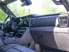 2026 GMC Sierra 1500 AT4X- Sunroof - Cooled / Heated Seats - Photo 22