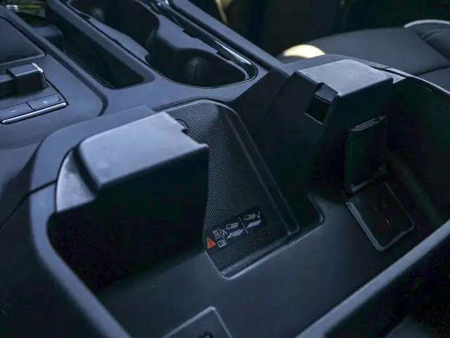 2026 GMC Sierra 1500 AT4X- Sunroof - Cooled / Heated Seats - Photo 37