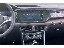 2023 Volkswagen Taos AWD | LEATHER | NAV | PANORAMIC SUNROOF | - Photo 5