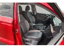 2023 Volkswagen Taos AWD | LEATHER | NAV | PANORAMIC SUNROOF | - Photo 19