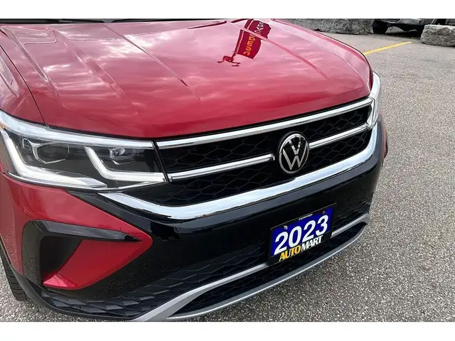 2023 Volkswagen Taos AWD | LEATHER | NAV | PANORAMIC SUNROOF | - Photo 30