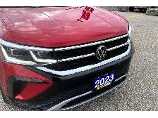 2023 Volkswagen Taos AWD | LEATHER | NAV | PANORAMIC SUNROOF | - Photo 30