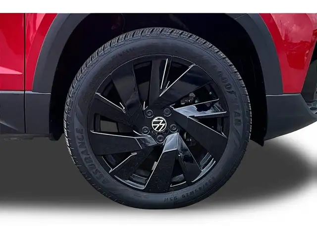 2023 Volkswagen Taos AWD | LEATHER | NAV | PANORAMIC SUNROOF | - Photo 36