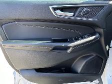 2017 Ford Edge - Photo 10