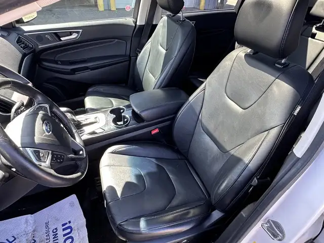 2017 Ford Edge - Photo 11